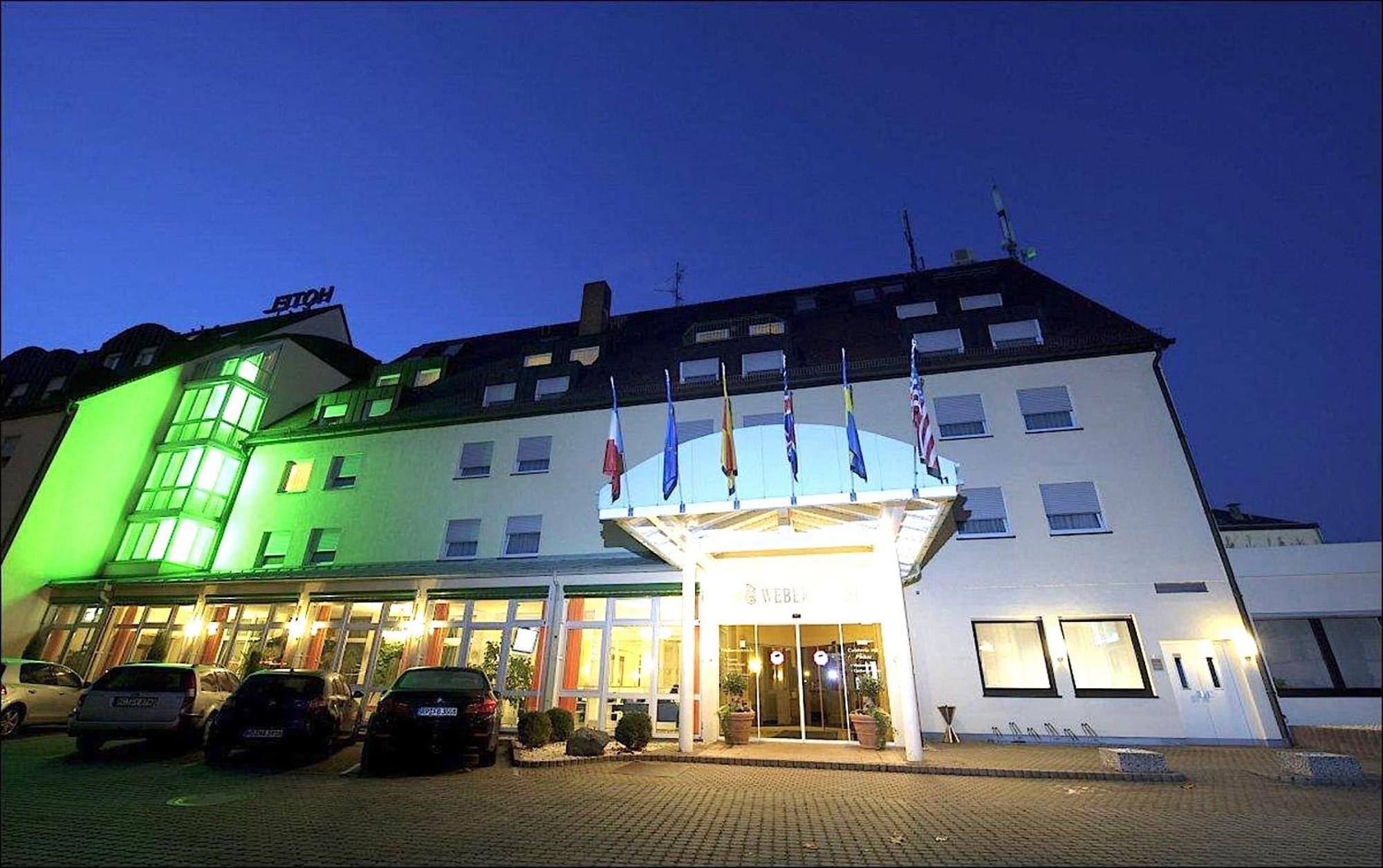 Weber Hotel Манхайм Екстериор снимка