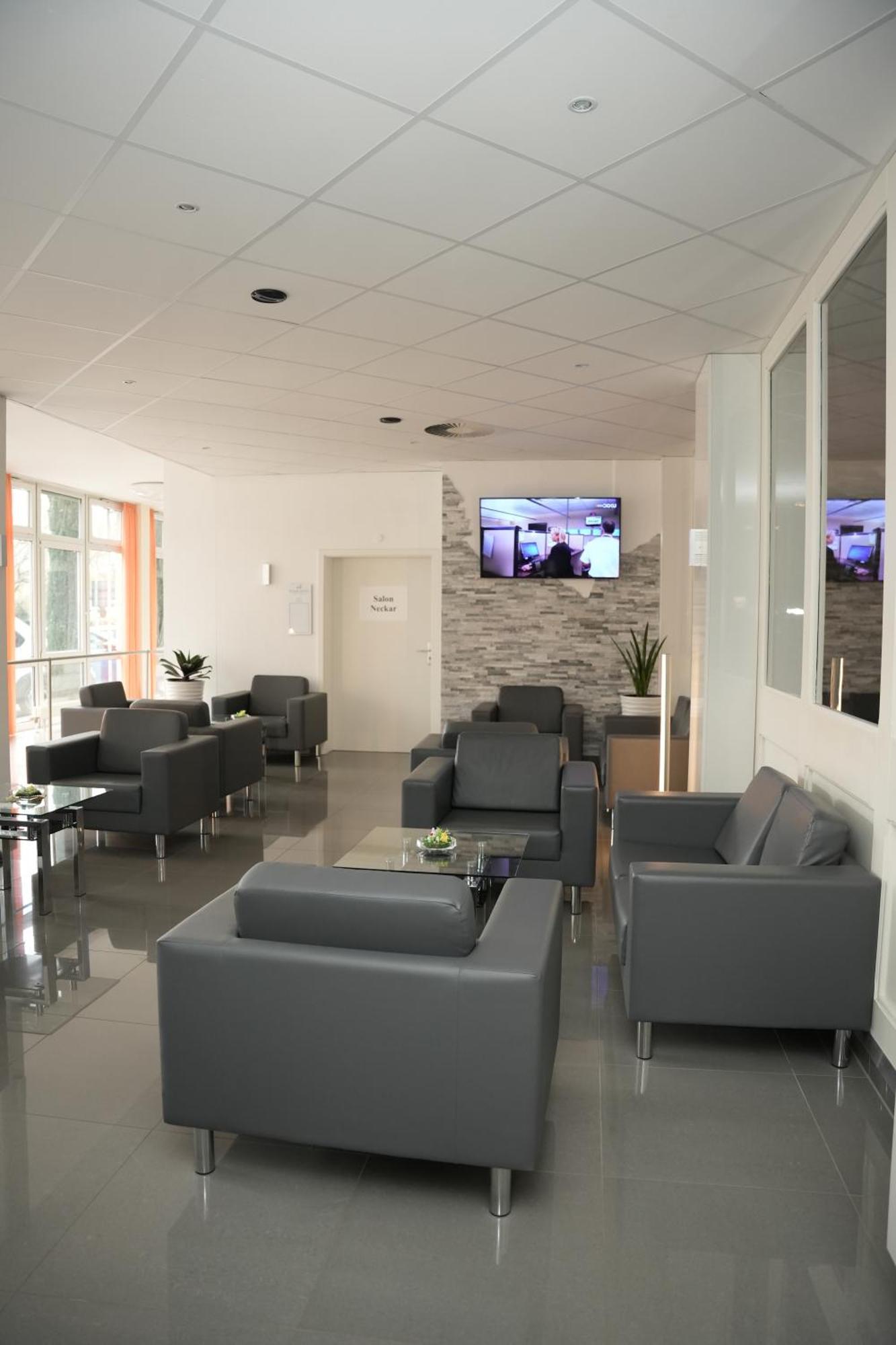 Weber Hotel Манхайм Екстериор снимка